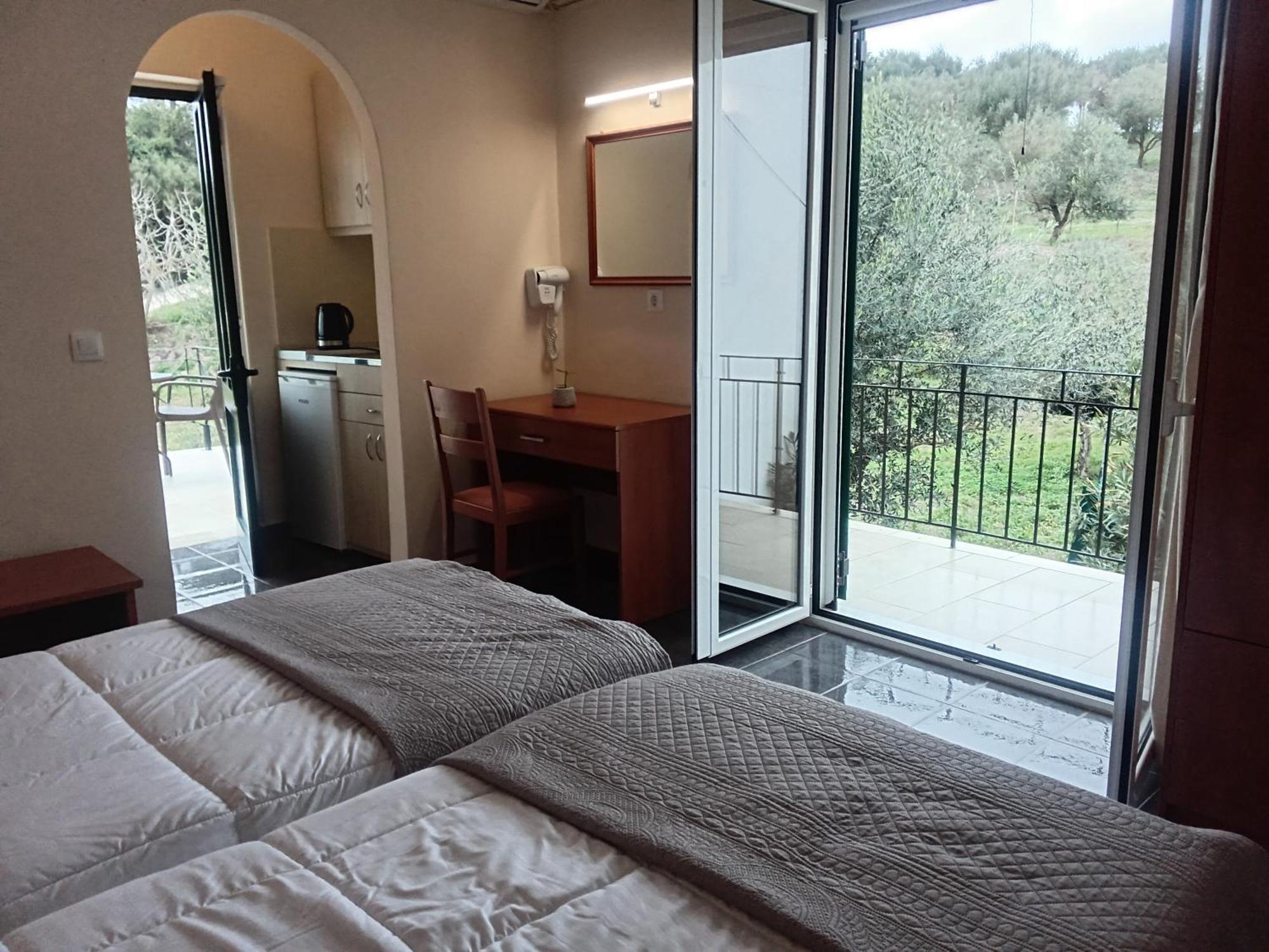 Olive House Bed & Breakfast Marathias  Exterior photo